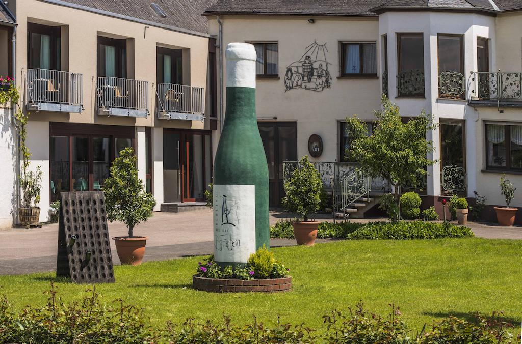 Gastehaus Und Weingut Bernd Frieden Hotel Nittel Phòng bức ảnh